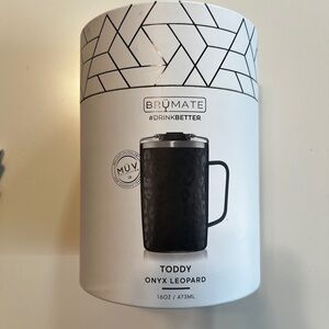 BrüMate Toddy Onyx Leopard Mug